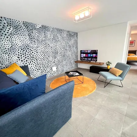 Maravilia - Vicino A Splash & Tamaro