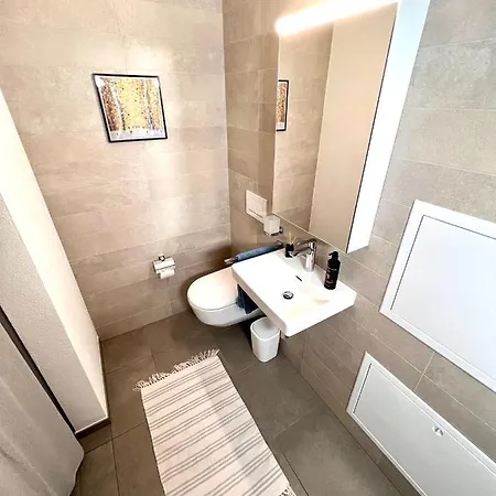 Maravilia - Vicino A Splash & Tamaro Monteceneri