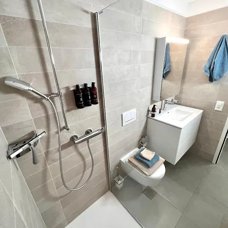 Maravilia - Vicino A Splash & Tamaro Apartment *