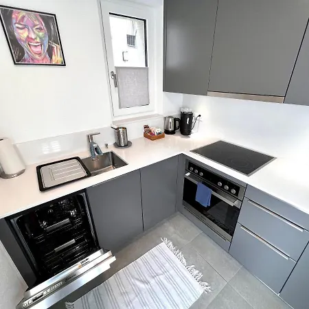 Maravilia - Vicino A Splash & Tamaro * Monteceneri